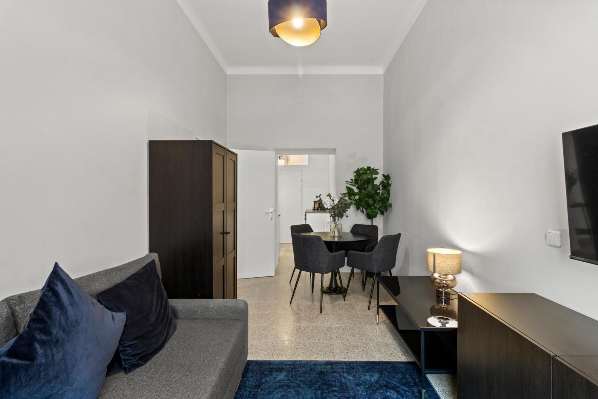 Stylish Apartment, 4 Min To U3 Zipperer Strasse Vienna Exterior photo